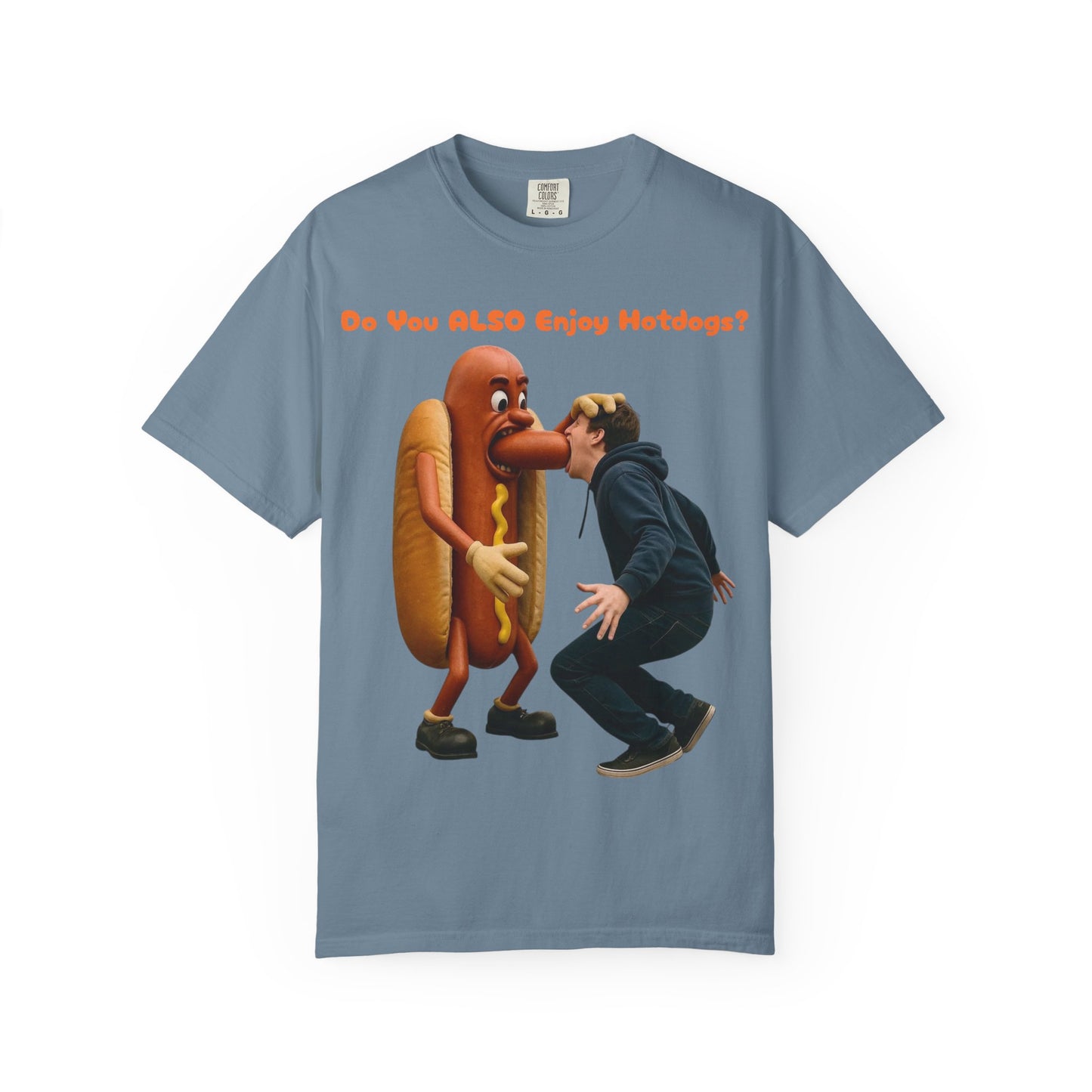 Man Eats Hotdog! - T-Shirt